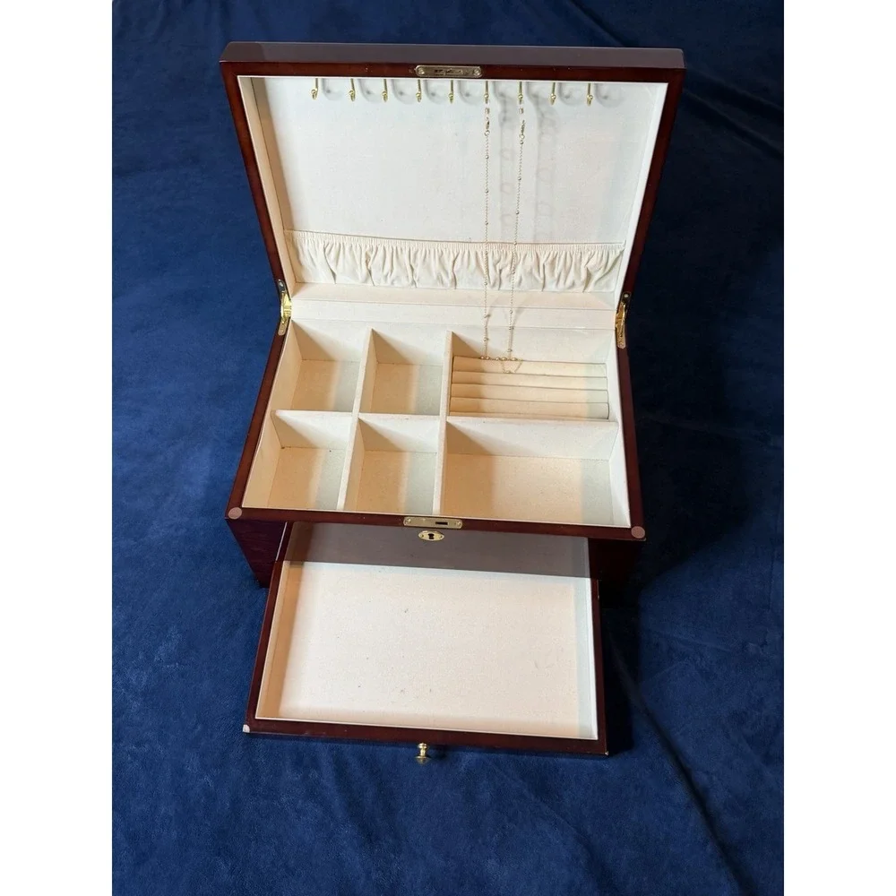 Unbranded vintage mahogany